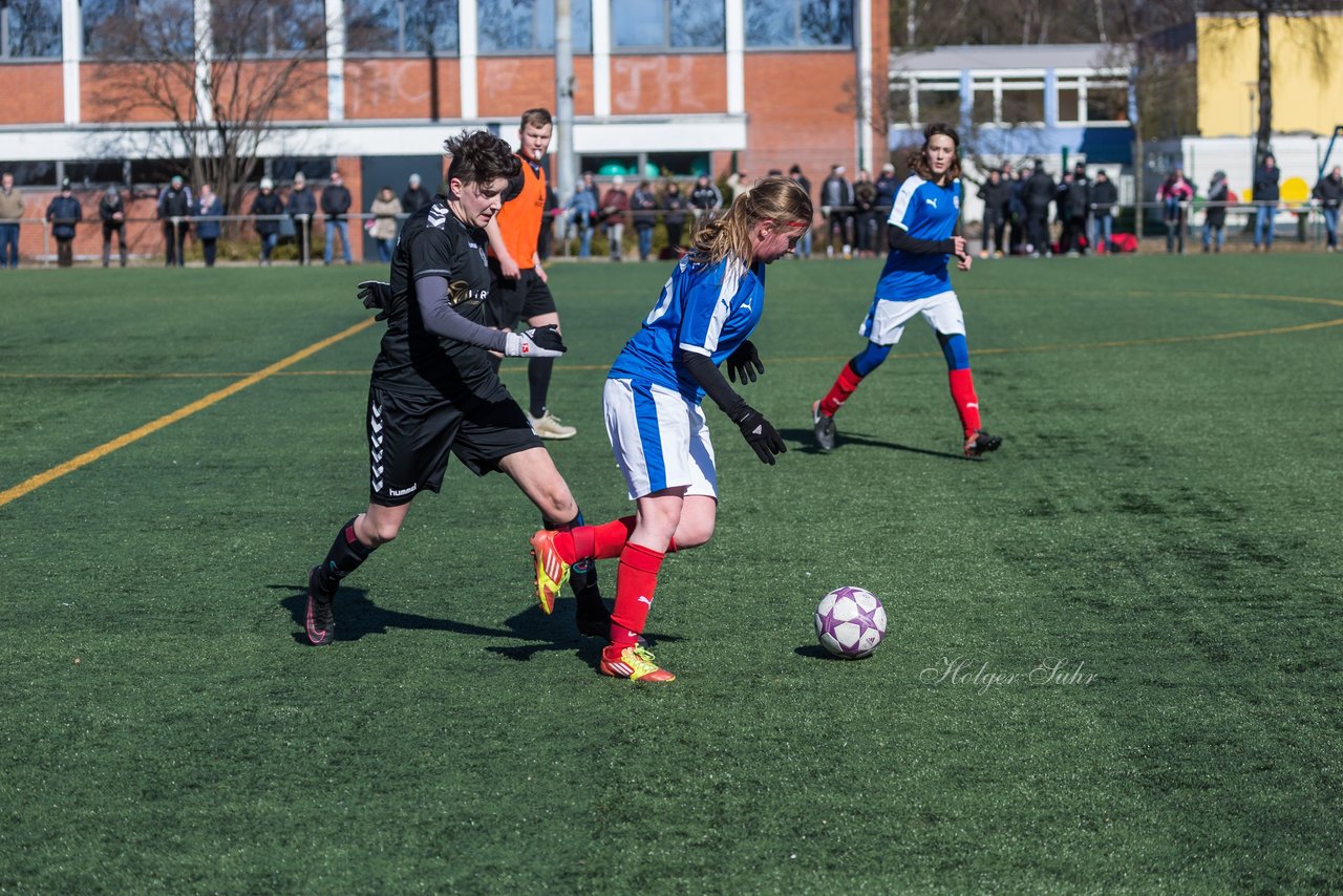 Bild 351 - B-Juniorinnen Halbfinale SVHU - Holstein Kiel : Ergebnis: 3:0